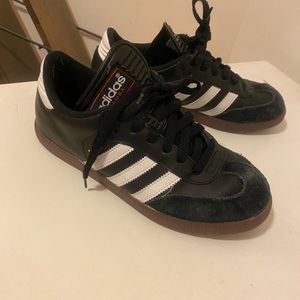 Adidas Sambas - size 5.5 Y (7.5 W)